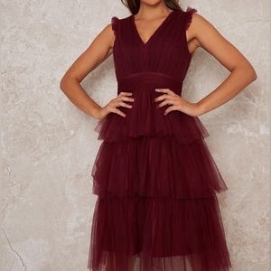 Chi Chi London Layered Tulle V-Neck Midi Dress Red - Size 0